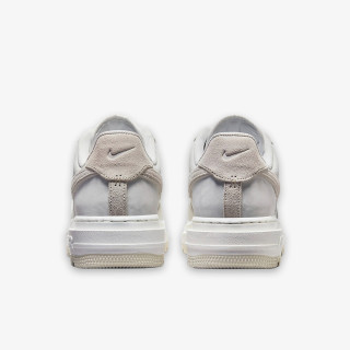 Nike NIKE 