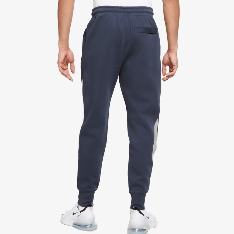Nike Sportswear Swoosh Tech Fleece 