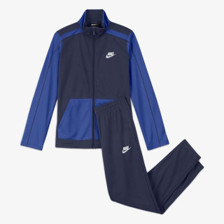 Nike Sportswear 