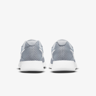 NIKE Маратонки NIKE TANJUN 