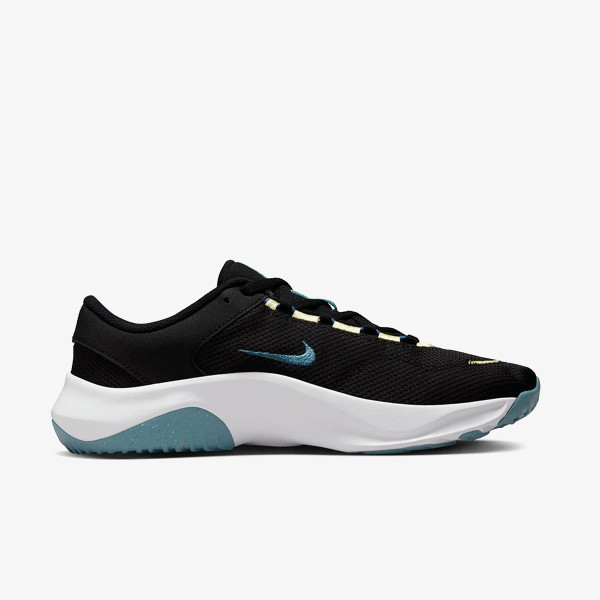 Nike Маратонки W NIKE LEGEND ESSENTIAL 3 NN 