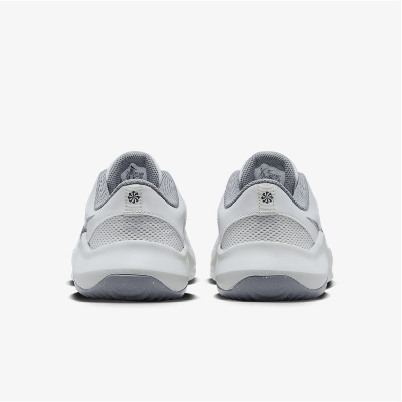 Nike M NIKE LEGEND ESSENTIAL 3 NN 