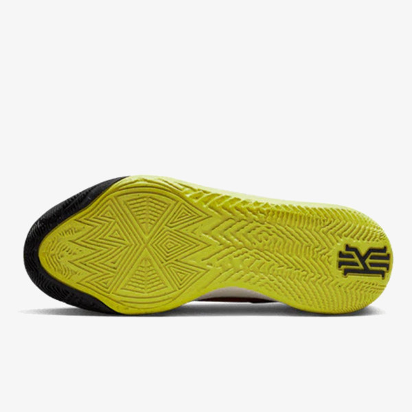 Nike KYRIE FLYTRAP VI 