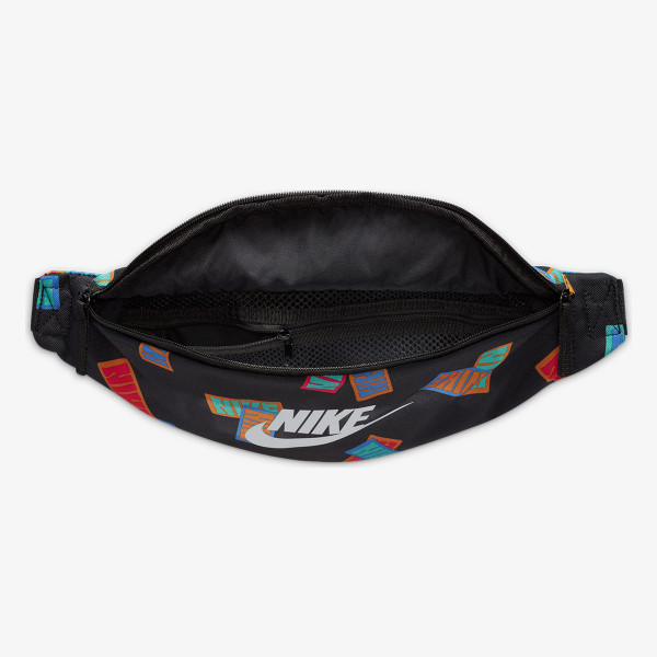 Nike Heritage 