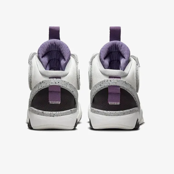 NIKE Маратонки AIR DELDON 