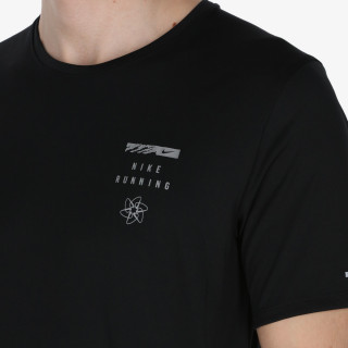 Nike Тениска Dri-FIT UV Run Division Miler 