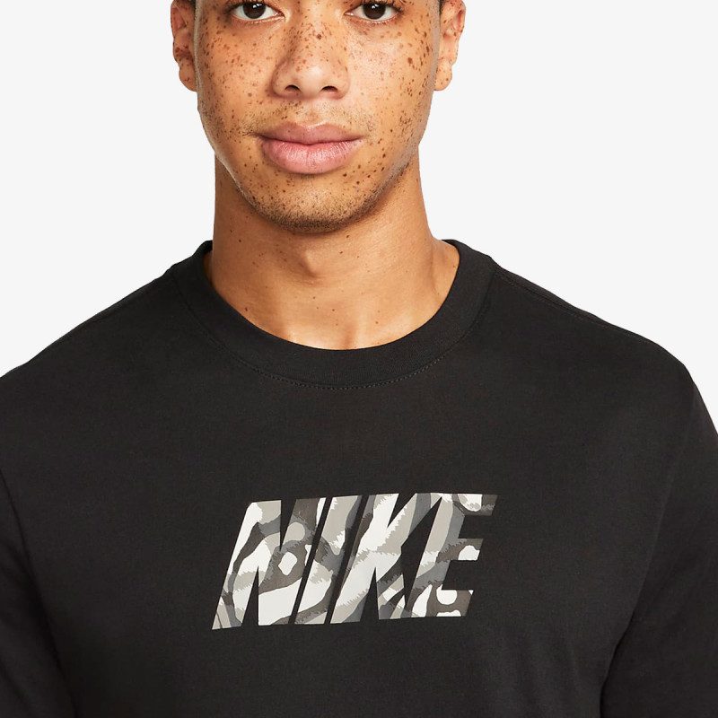 Nike M NK DF TEE SC 