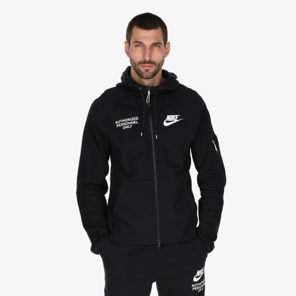 Nike Sportswear 