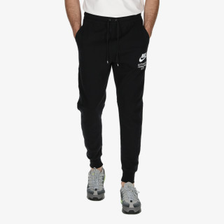 Nike Sportswear 