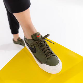 Nike Nike Court Legacy Lift 