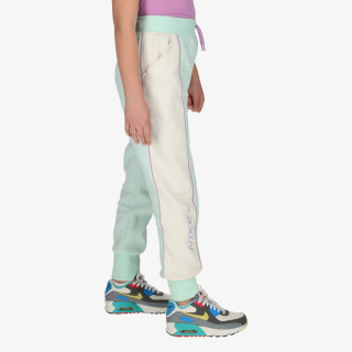 Nike Sportsweear 