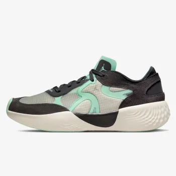 NIKE Маратонки JORDAN DELTA 3 LOW 