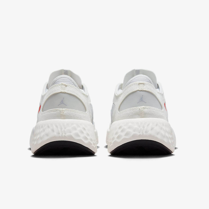 Nike Jordan Delta 3 