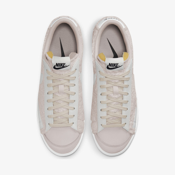 Nike WMNS BLAZER LOW PLATFORM 