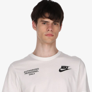 Nike Sportswear 