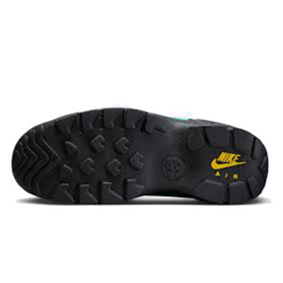 Nike ACG AIR MADA 