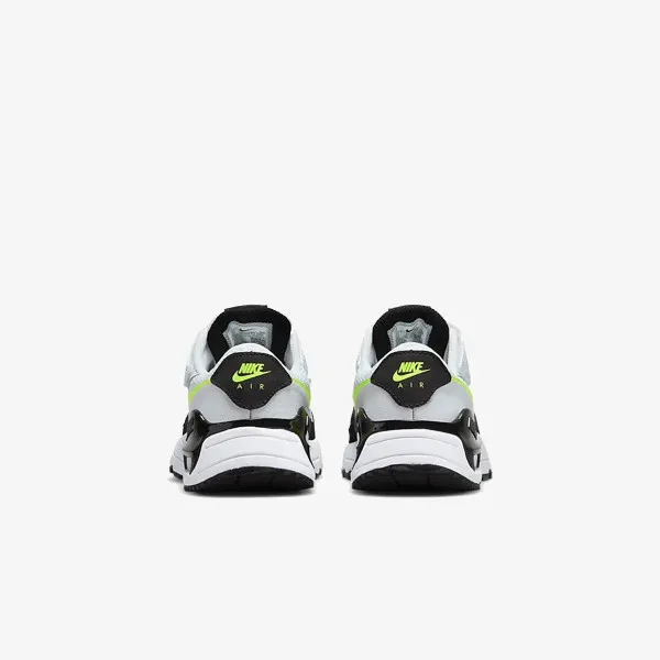NIKE Маратонки Air Max SYSTM 