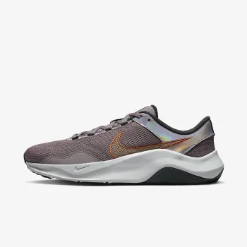 NIKE Маратонки Legend Essential 3 Premium 
