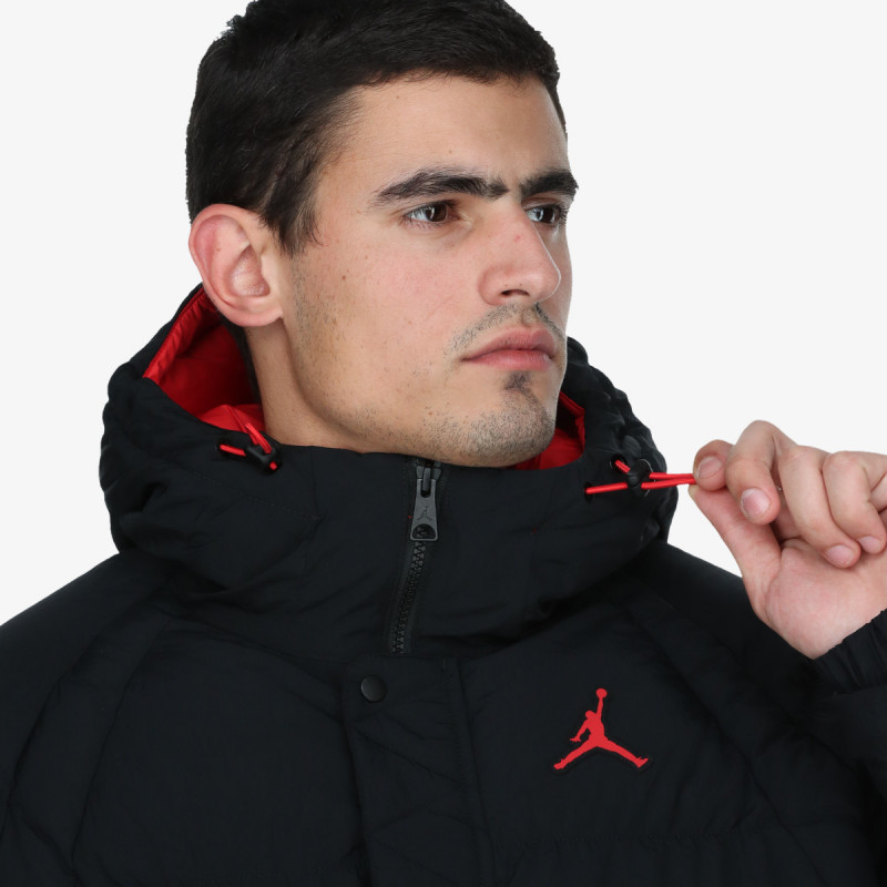 Nike Essential 