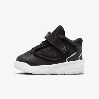Nike Jordan Max Aura 4 