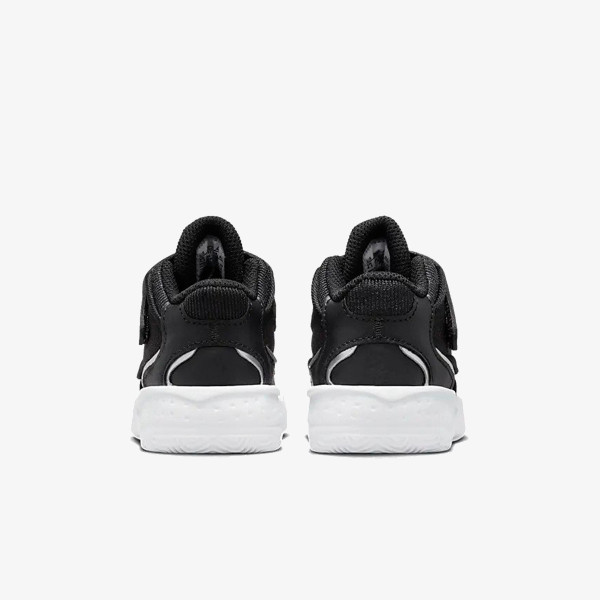 Nike Jordan Max Aura 4 