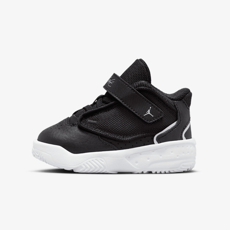 Nike Jordan Max Aura 4 