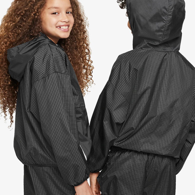 Nike Outdoor Play 