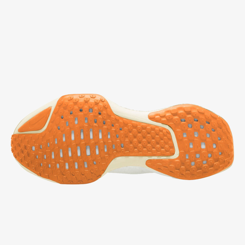 Nike ZOOMX INVINCIBLE 