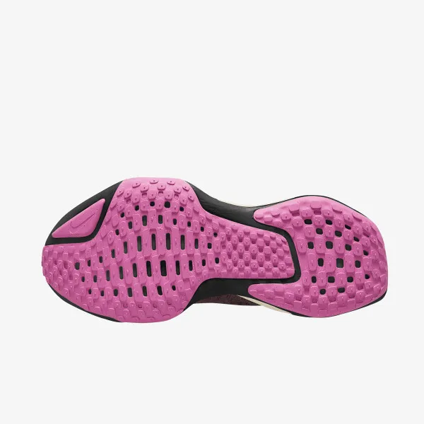 Маратонки WMNS ZOOMX INVINCIBLE RUN FK 3 