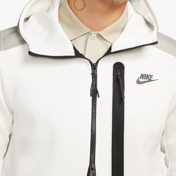 Nike Sportswear Tech Fleece 