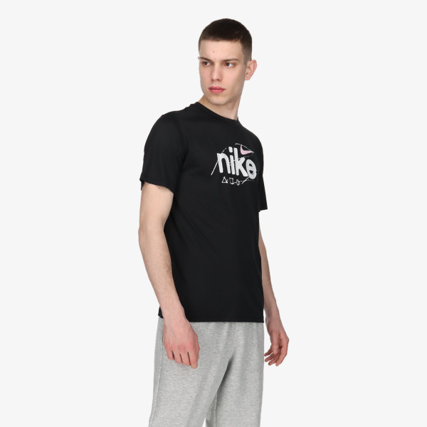 Nike Тениска Dri-FIT Wild Clash 