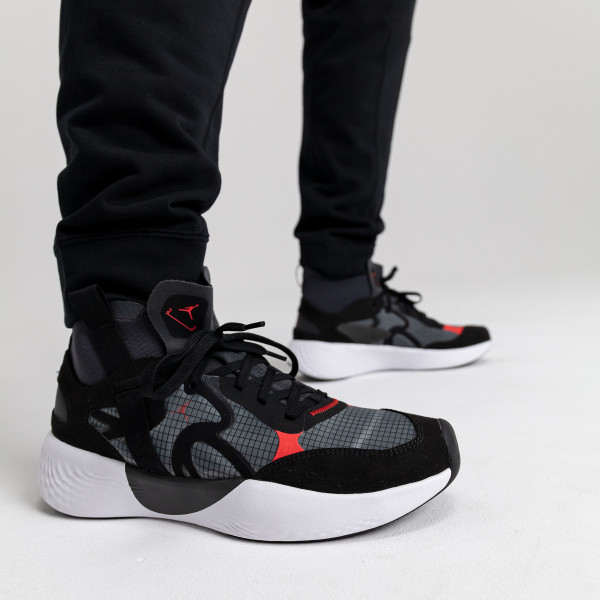 Nike Jordan Delta 3 Mid 