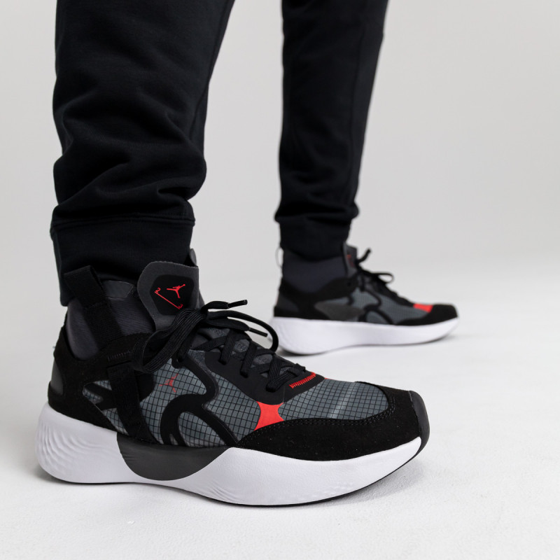 Nike Jordan Delta 3 Mid 