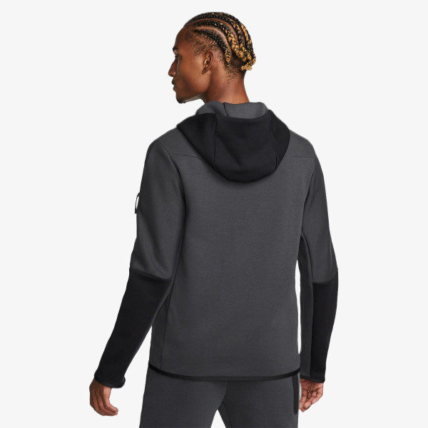 Nike Sportswear 