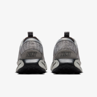 Nike Motiva 