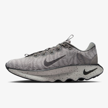 Nike Motiva 