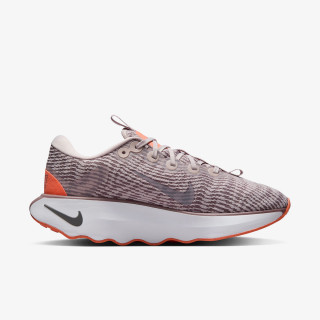 Nike Motiva 