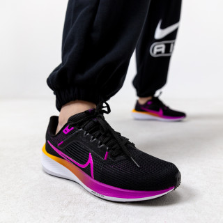 Nike AIR ZOOM PEGASUS 40