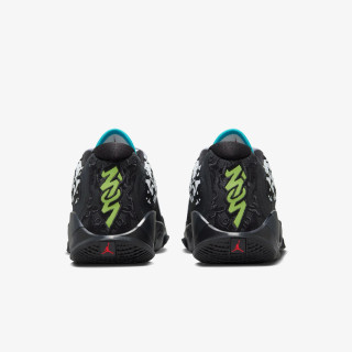 Nike Zion 3 