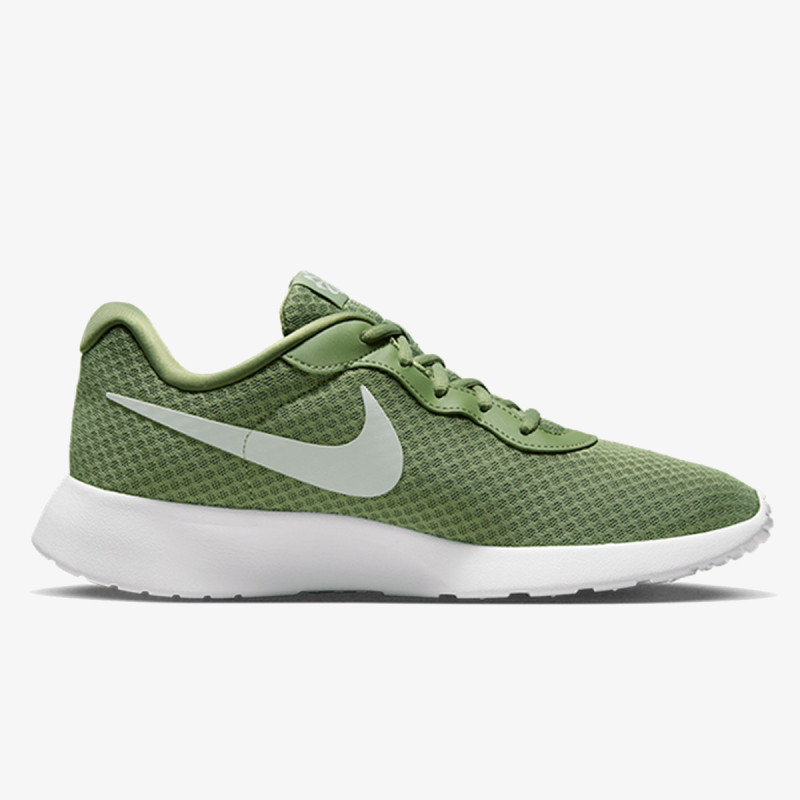 Nike DV7775 
