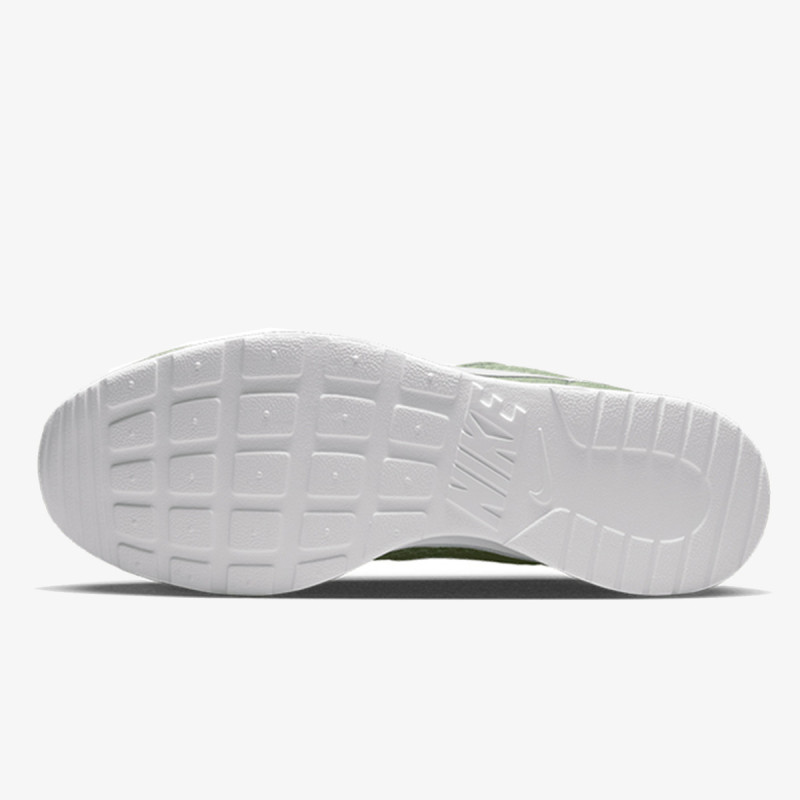Nike DV7775 
