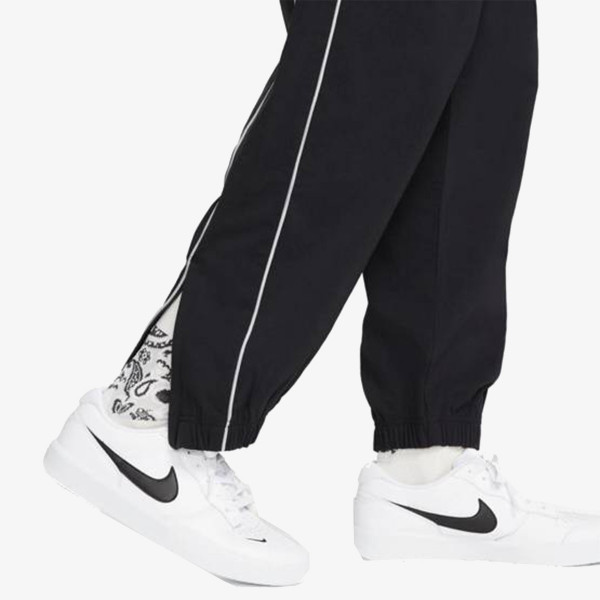 Nike Skateboarding 