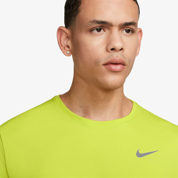 Nike Dri-FIT UV Miler 