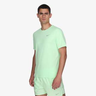 Nike Miler 