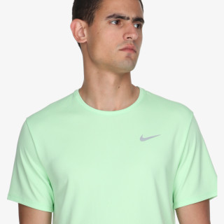 Nike Miler 