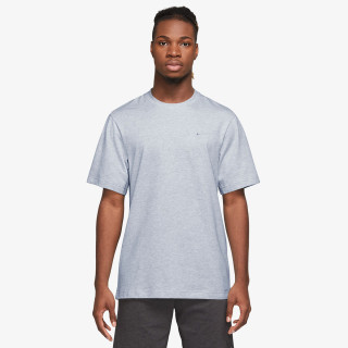 Nike Primary 