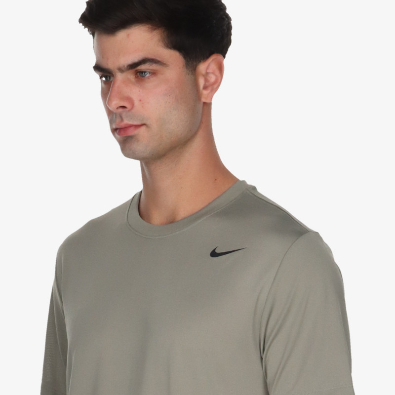 Nike Legend 