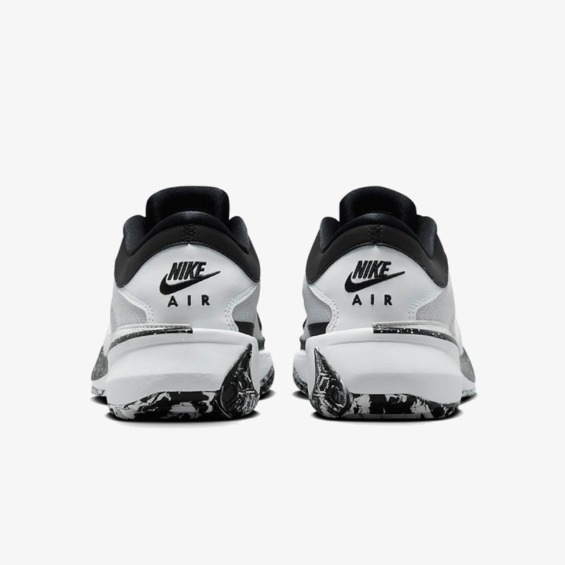 Nike ZOOM FREAK 5 