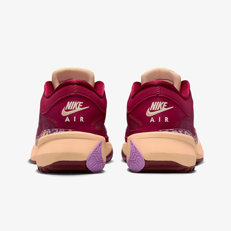 Nike ZOOM FREAK 5 