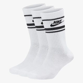Nike Sportswear Everyday Essential 